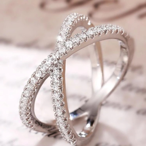 Infinity BRIDAL WEDDING RING - Picture 4 of 4